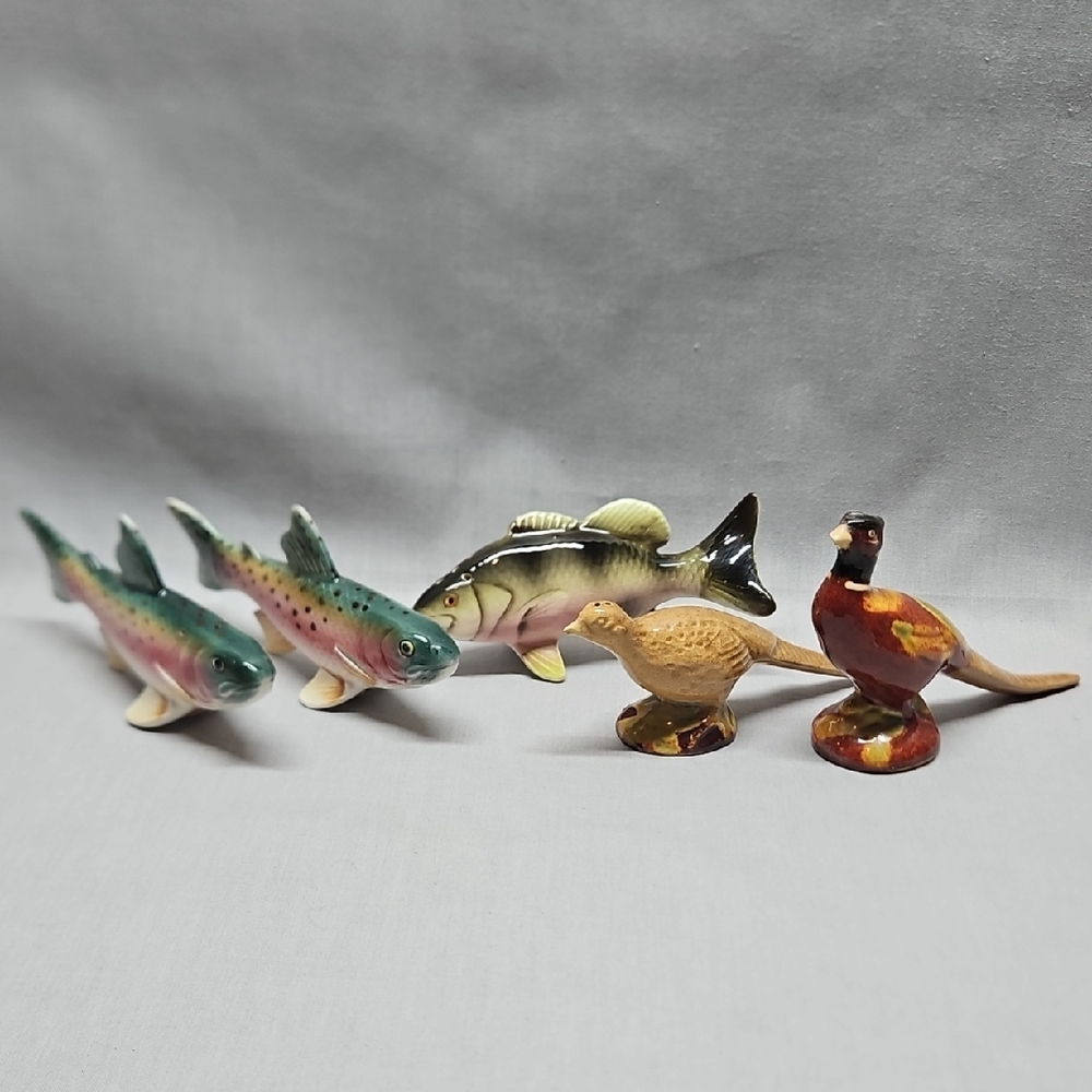 Vintage Rainbow Trout Small Mouth Bass Pheasant Salt & Pepper Shakers